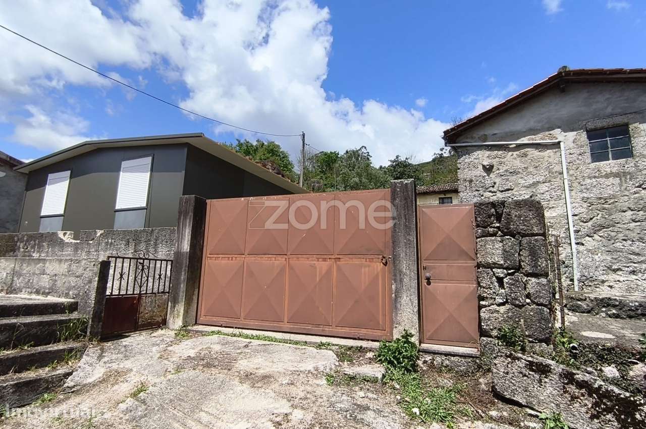 Casa para Recuperação em Valdreu - Vila Verde - Grande imagem: 3/31