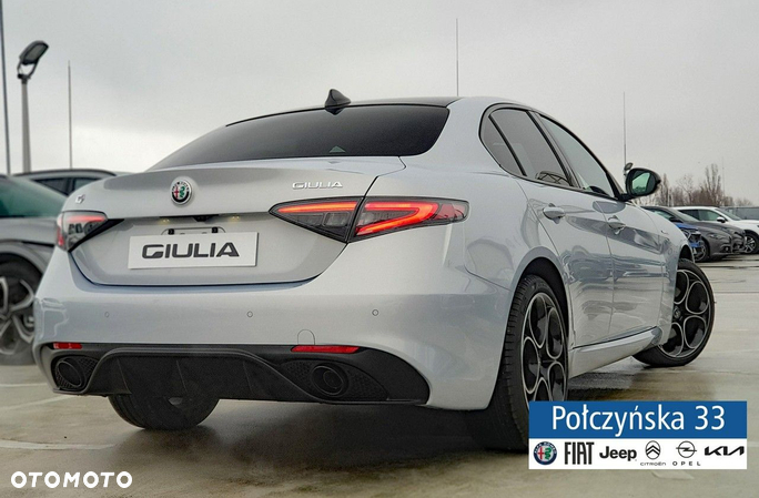 Alfa Romeo Giulia - 6