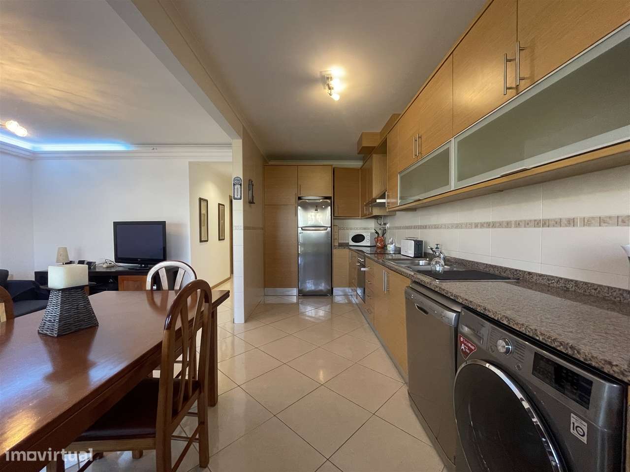 Apartamento T2 + 1 / Garagem  / Terraço / Vista  Mar / Nazaré / Leiria-7