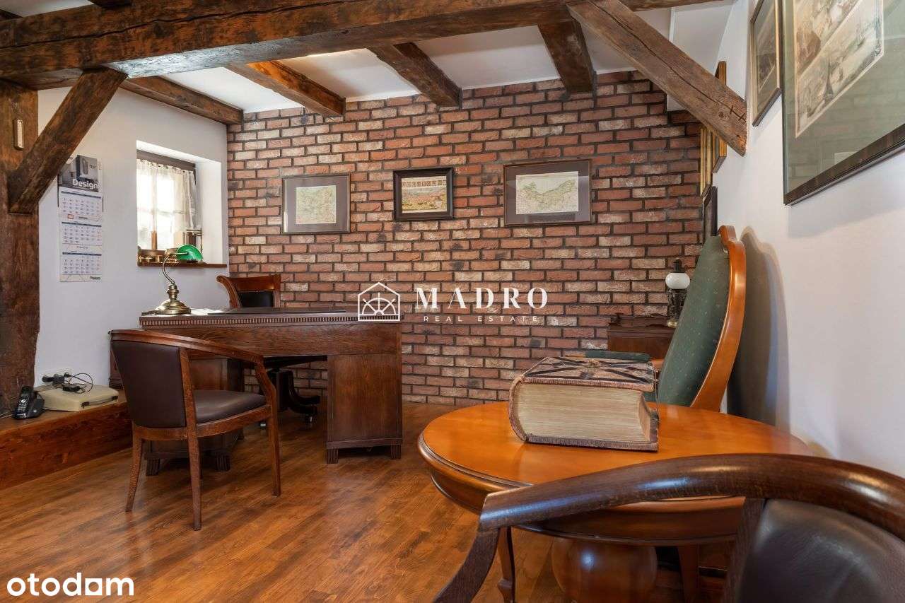 Dworek z prywatnym lasem, pomostem i stawem-8