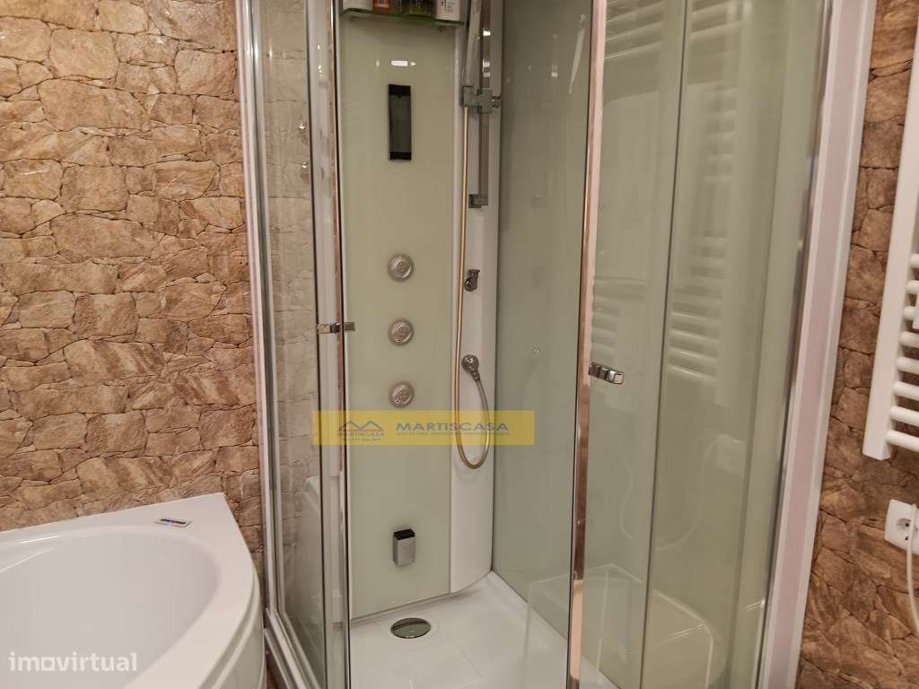 MORADIA DE LUXO V3 COM PISCINA e QUINTA- TERRUGEM-13