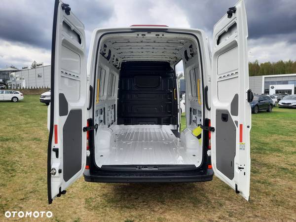 Volkswagen Crafter - 9