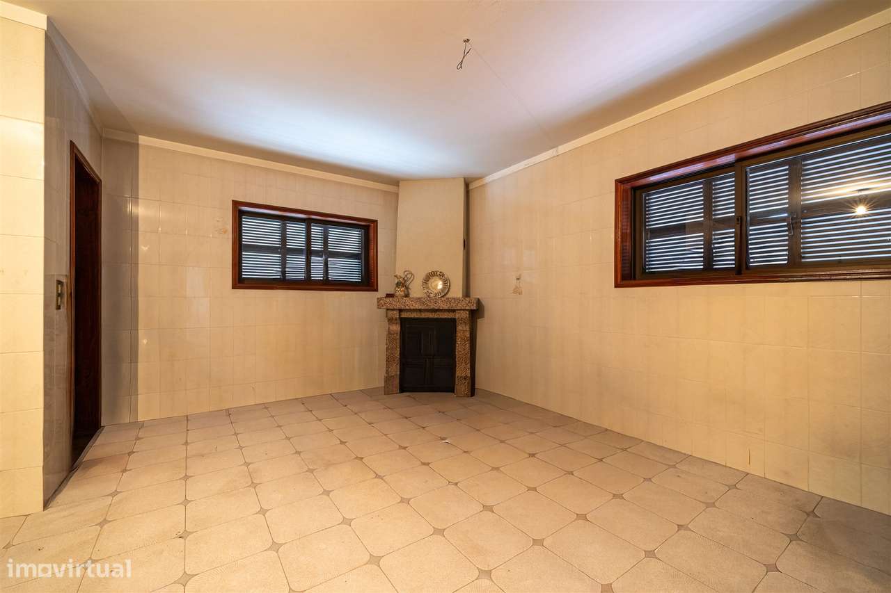 Moradia Isolada T3 Venda em Vila de Cucujães,Oliveira de Azeméis-30