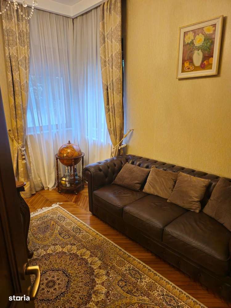 Vila frumoasa ,localizata central\ Unirii Square\Proprietar-15