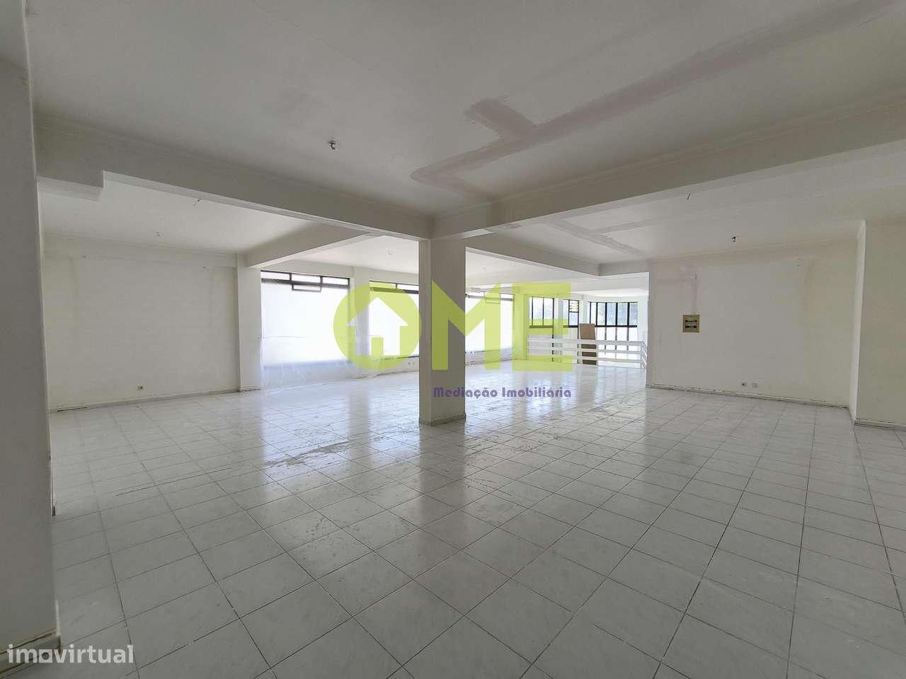 Loja Comercial/Serviços em Ourém - Excelente Oportunidade-13