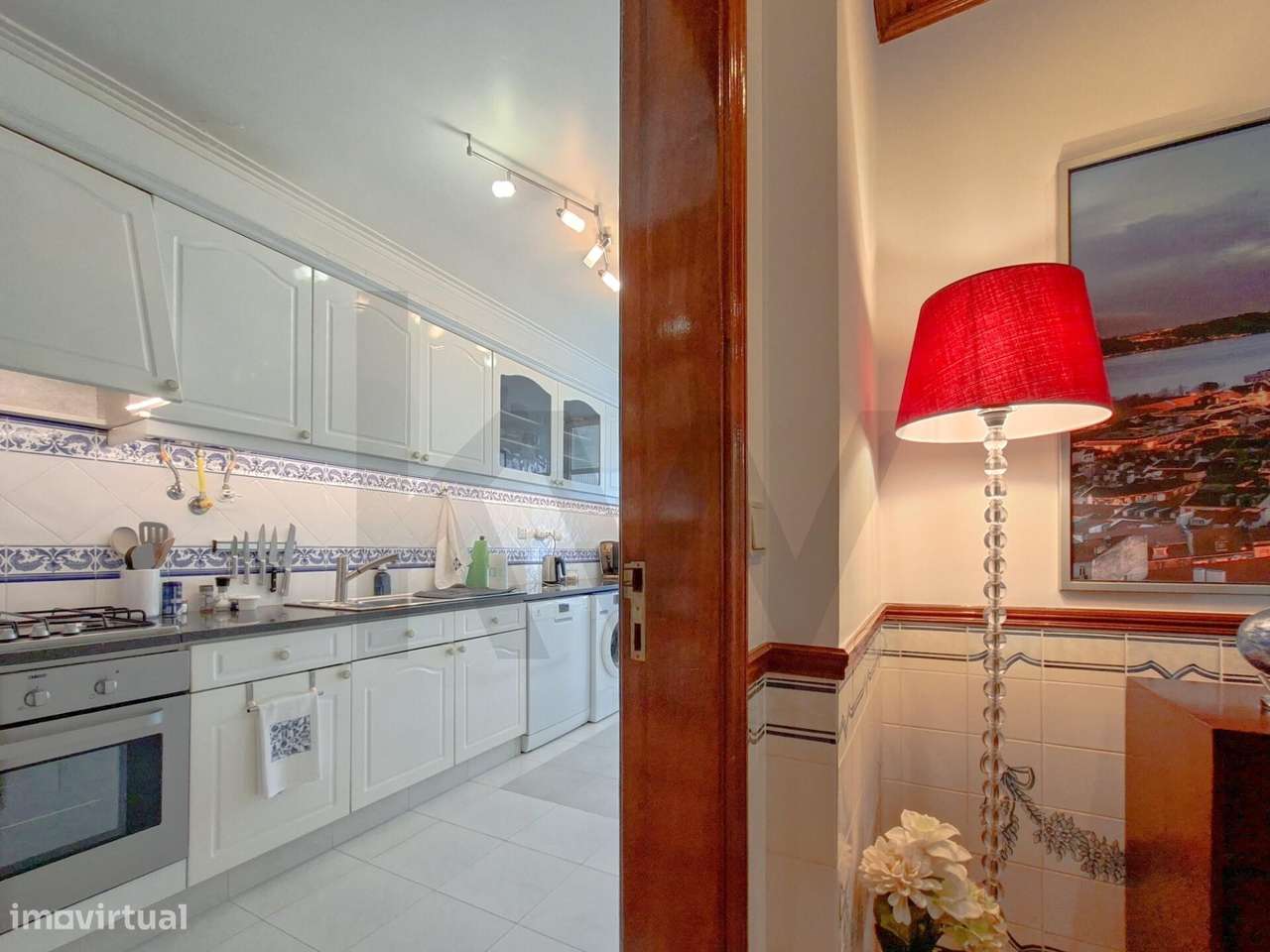 Exclusiva Penthouse T2+1 com Vista Mar | Bº Assunção/Cascais-22