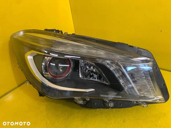 LAMPA PRAWA MERCEDES CLA W117 ILS A1179067400 RED - 1