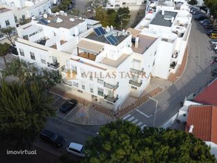 Apartamento T3 em Tavira com Vista Mar e Terraço Espaçoso.