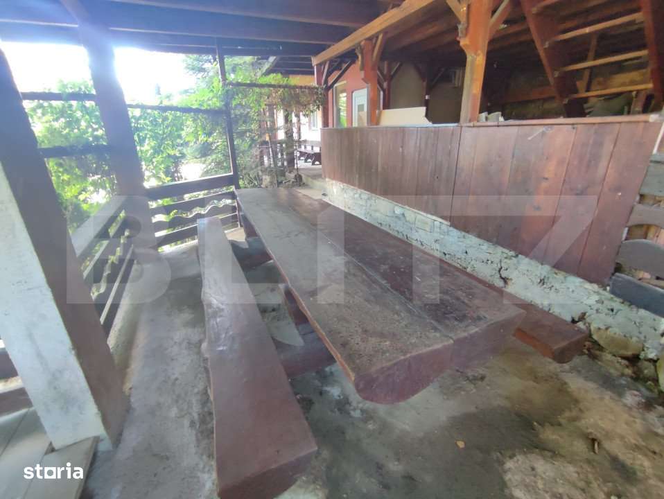 Pensiune 12 camere, 1500 mp teren, Sucevita - Imagine principală: 5/15