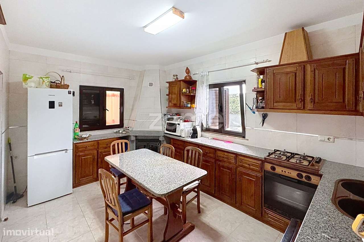 Moradia com Piscina, Quintal e Conforto Total a 8 km de Viseu - Grande imagem: 4/41