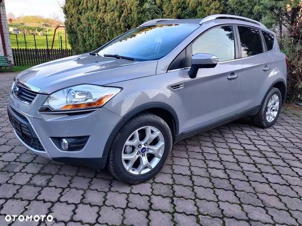 Ford Kuga - 1