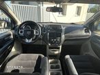 Dodge Grand Caravan - 13