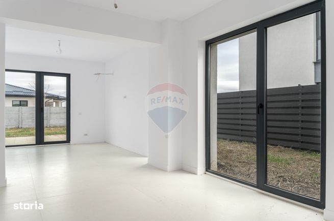 Vilă cu 4 camere de vânzare, curte, 2 locuri parcare, ansamblu inchis-2