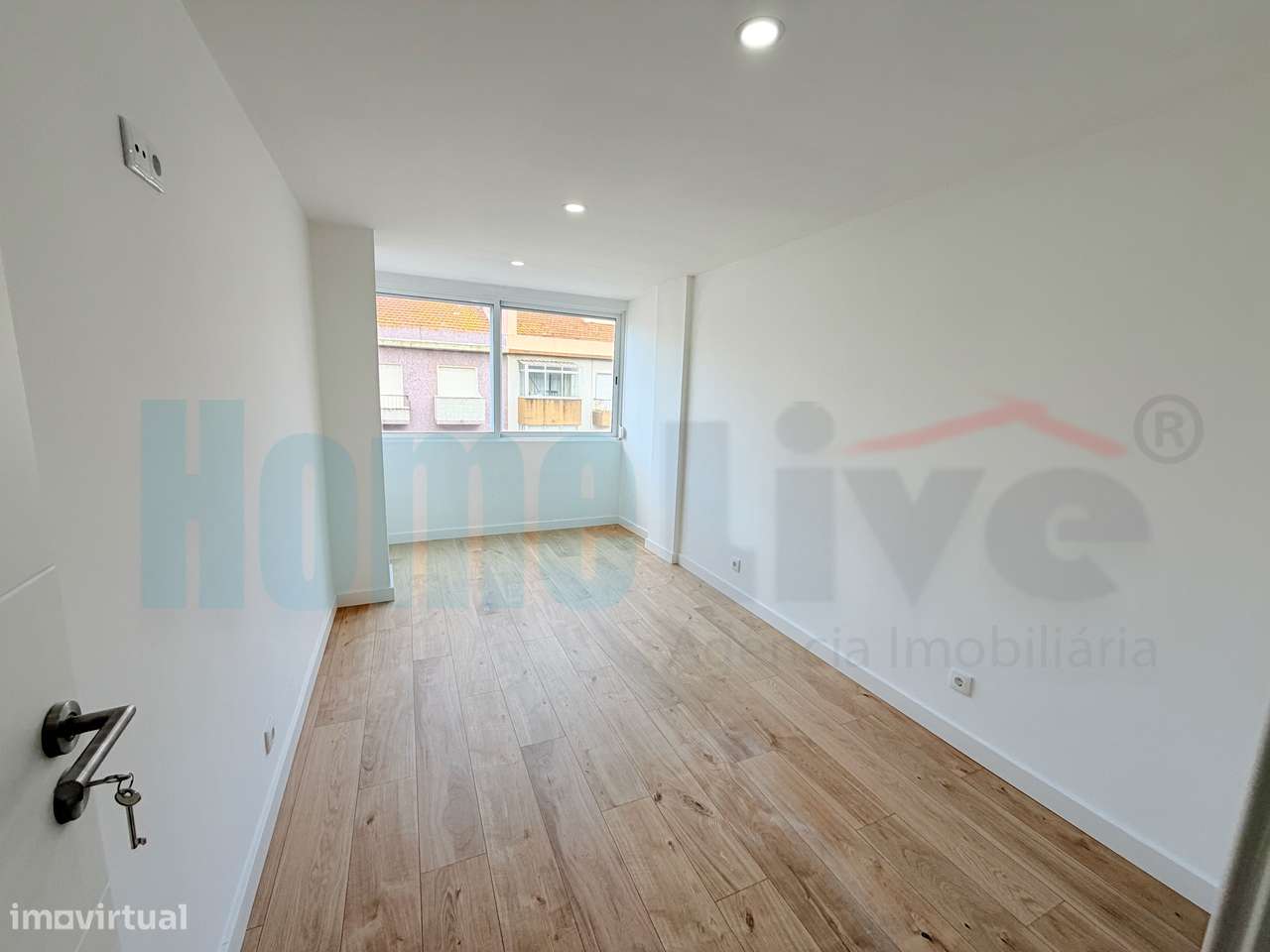 Apartamento T3 Remodelado Alverca, Próximo da Estação de Comboios-5