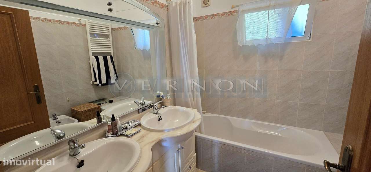 Algarve, Carvoeiro para venda moradia com 4 quartos, piscina, vista ma-26