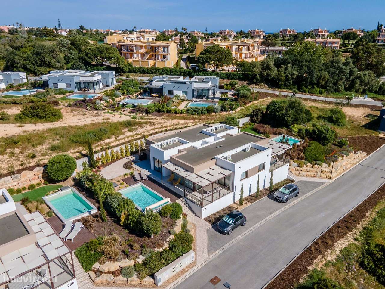 Moradia Semi-Geminada T2+1 com Piscina | Pestana Valley Nature, Sesmar-26