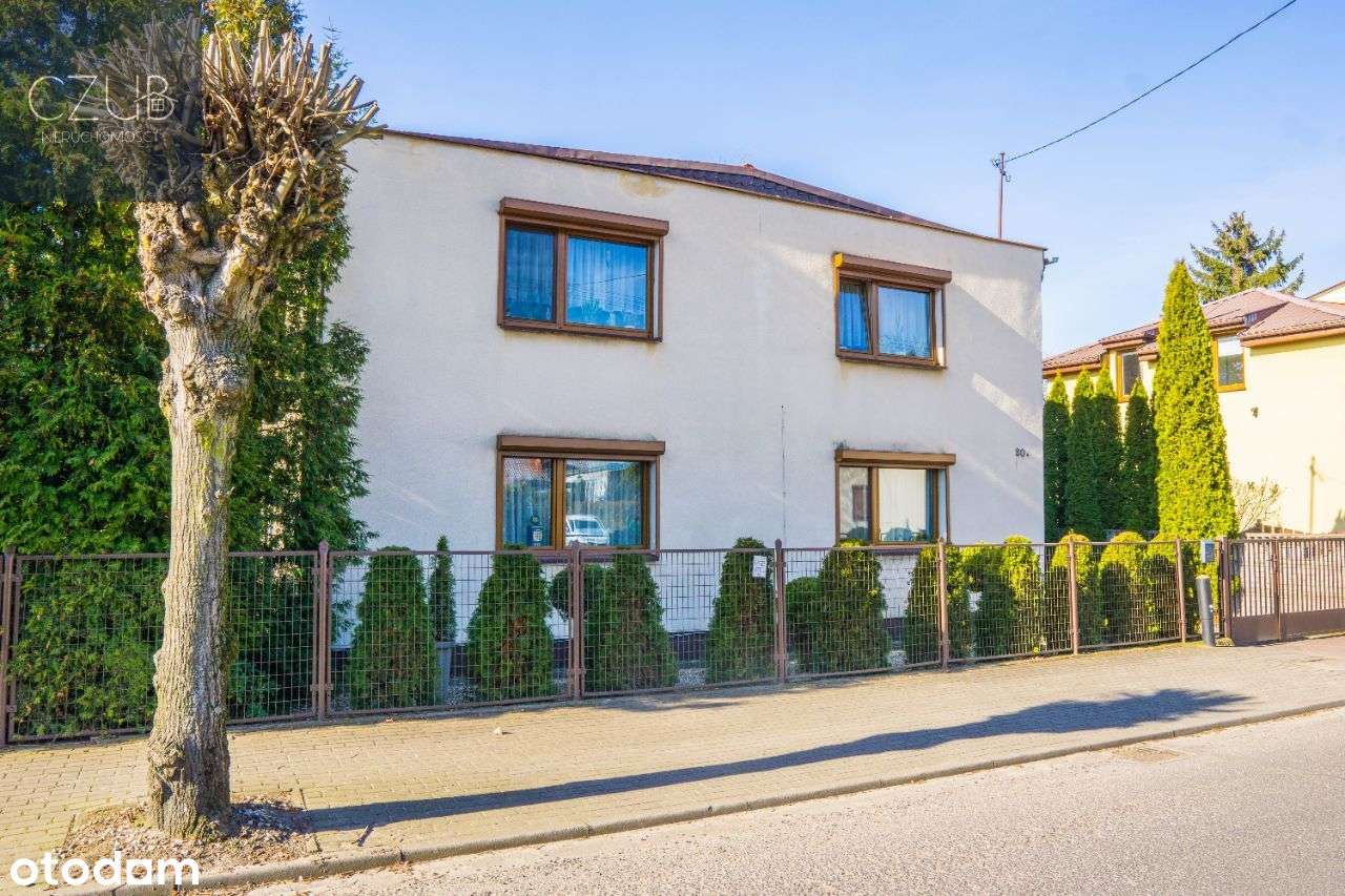 Dom piętrowy / centrum Zaniemyśla / plaża / las-17