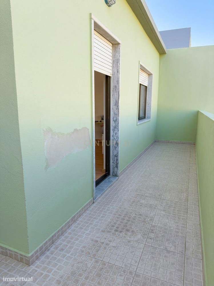 Apartamento de 2 assolhadas com terraço! centralidade absoluta...-18