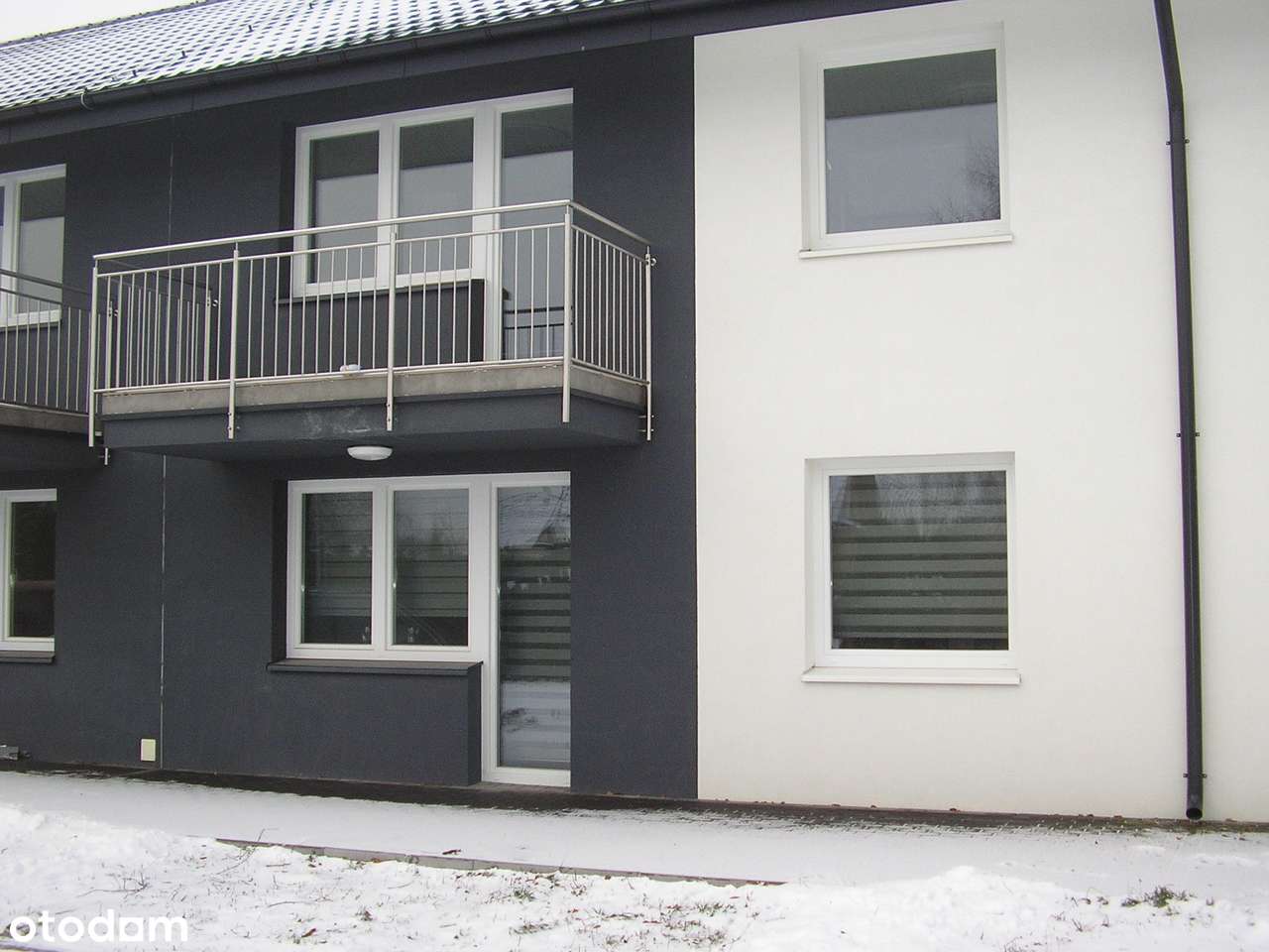 Nowe wyposażone mieszkanie do pierwszego zamieszkania ogrodzony teren-8