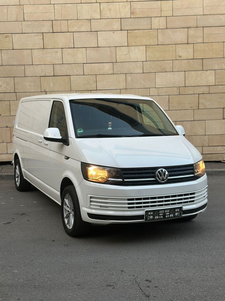 Volkswagen Transporter T6 [2016 - Prezent] Caravelle Trendline Lung 2016