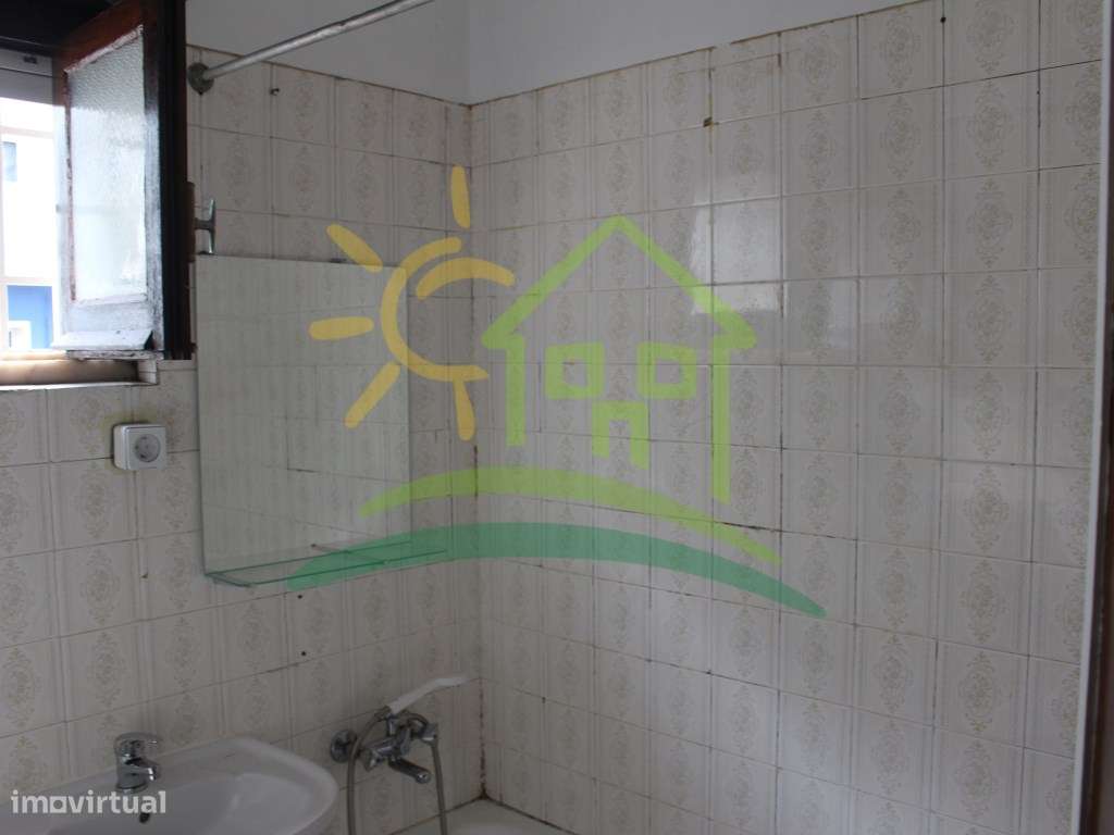 T1 Olival Basto a 10 minutos a pé do metro - Sr. Roubado-10