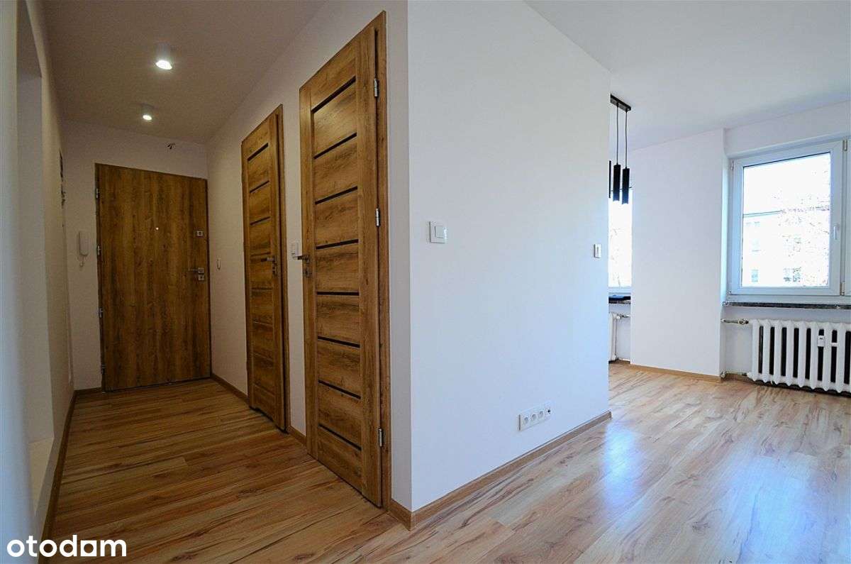2 pokoje po generalnym remoncie | Balkon | 42 m2 |