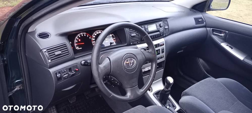 Toyota Corolla 1.4 VVT-i Luna - 3