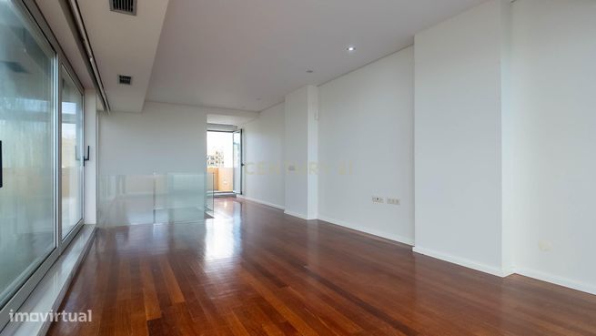 Moradia T3, com 2 suítes e 2 terraços, em condomínio fechado na Praia-56