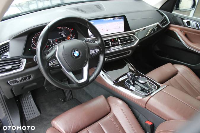 BMW X5 xDrive40i - 14