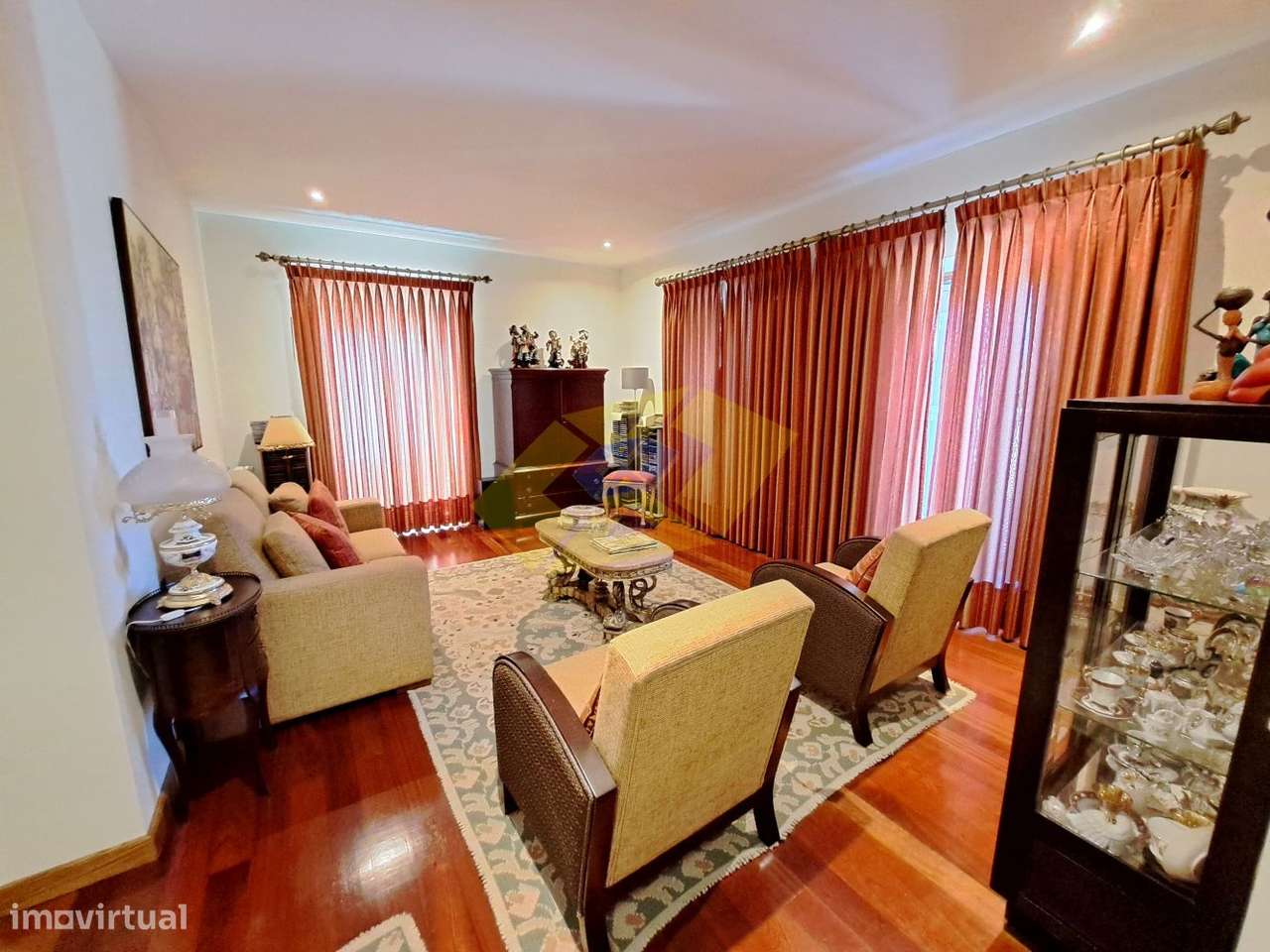 Moradia T3 em Pombeiro + Terreno Rústico-24