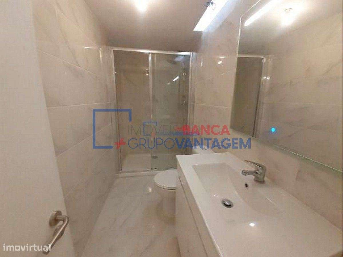 Loja - 2 pisos -Laranjeiro - Grande imagem: 4/11