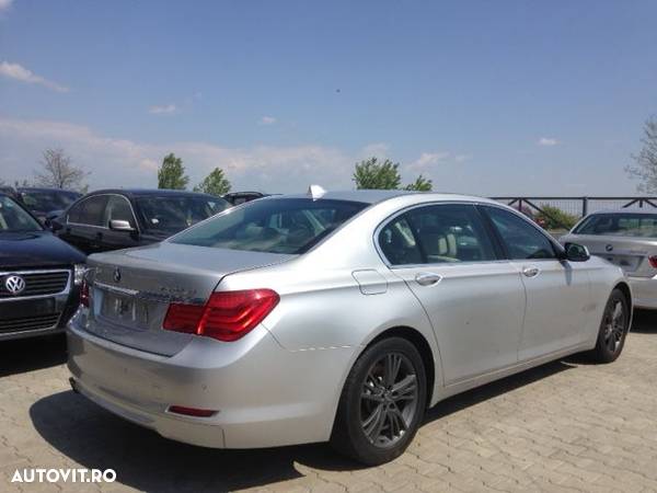 Dezmembram BMW 730 Extra long,3.0 D,an fabr 2011 - 3