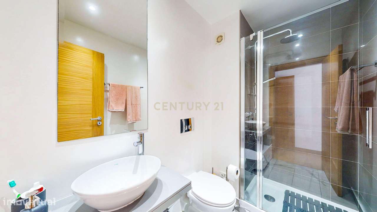 Apartamento T2+1 Exclusivo com Mezanine - onde a tranquilidade e acess-15