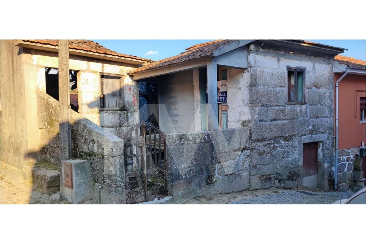 Moradia para reconstrução em São Pedro, Santa Marinha do Zêzere, próxi