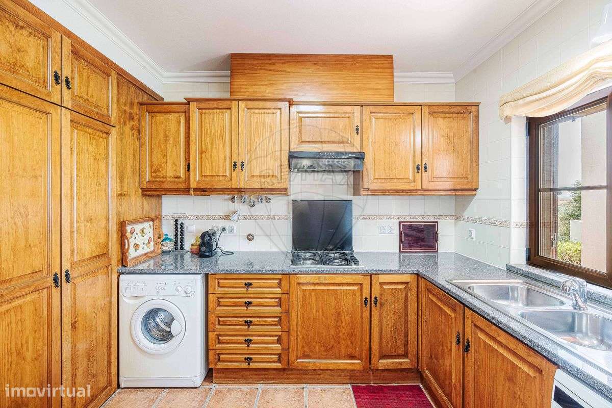 Moradia T4 para venda-19