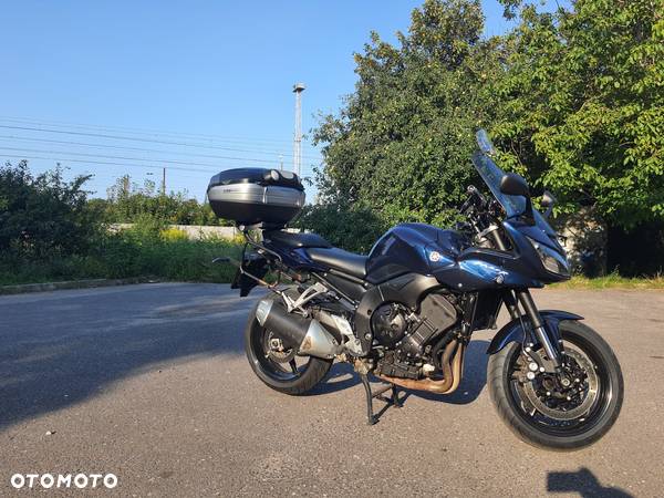 Yamaha FZ - 8