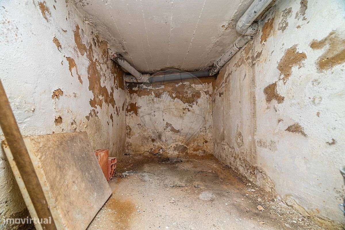 Moradia T2 para venda-27