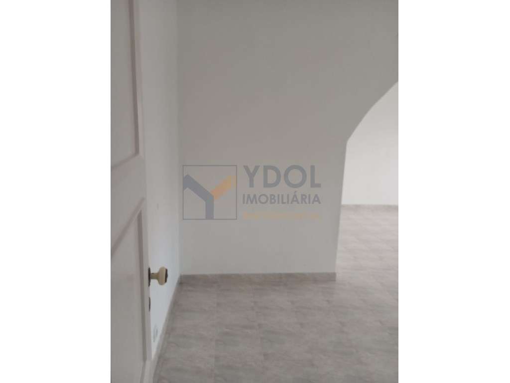 Apartamento T3 Alto do Seixalinho-19