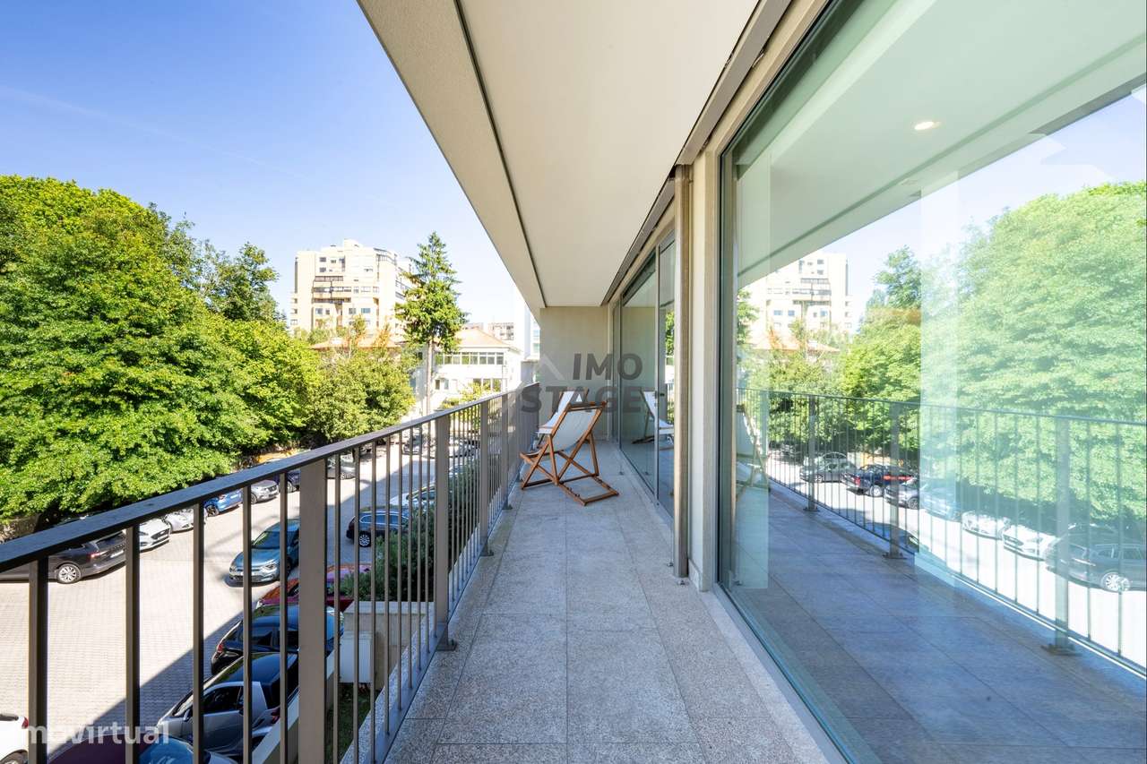 Moradia T3 de Luxo | 4 Pisos | Elevador | Jardim Privativo 195m² | Boa-10
