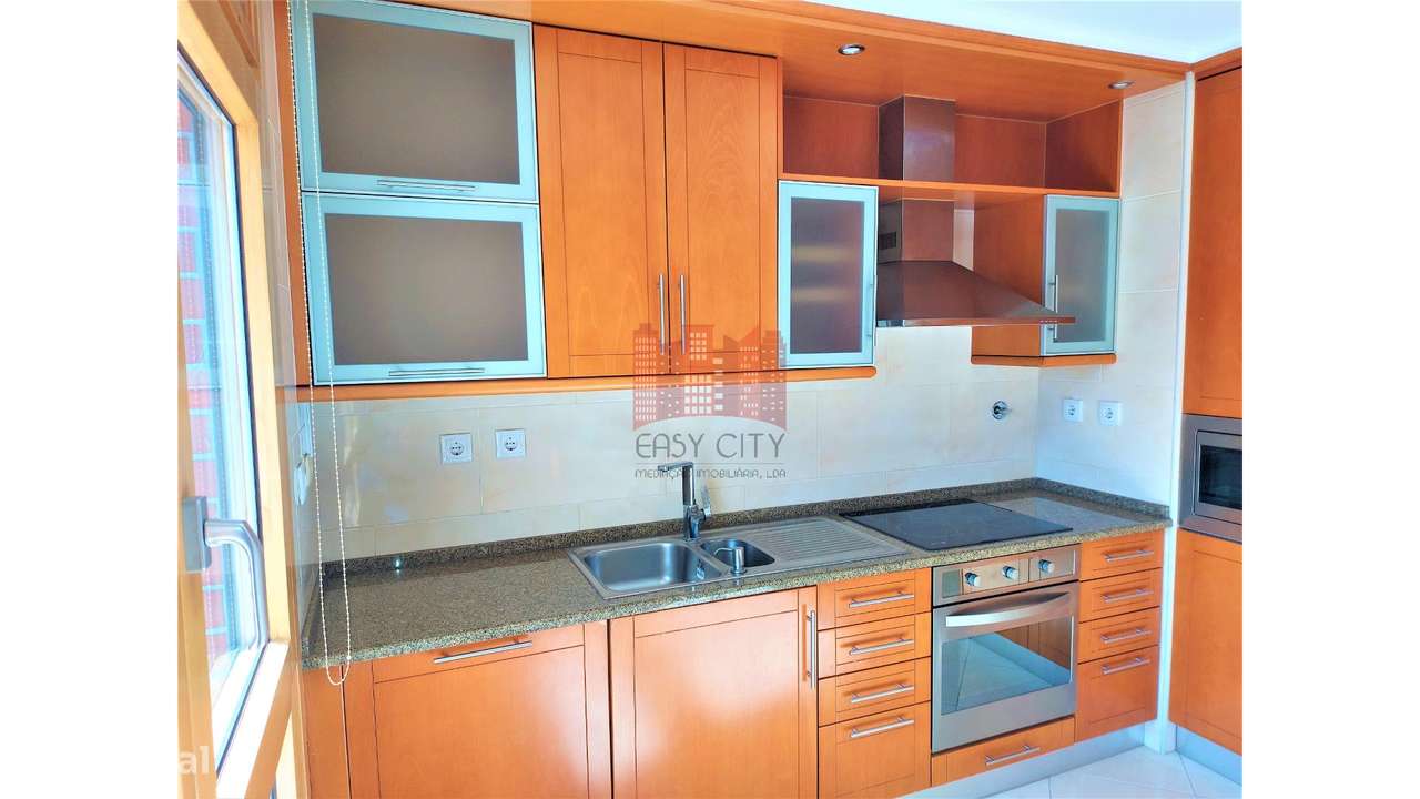 Apartamento T3 em Colinas do Cruzeiro-18