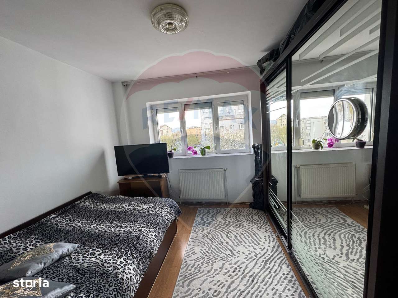 Apartament de vanzare - 4 camere- decomandat-Bistrita Lac - Imagine principală: 4/16