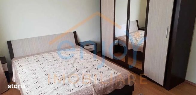 Apartament cu 2 camere, 55 mp, Strada Plopilor