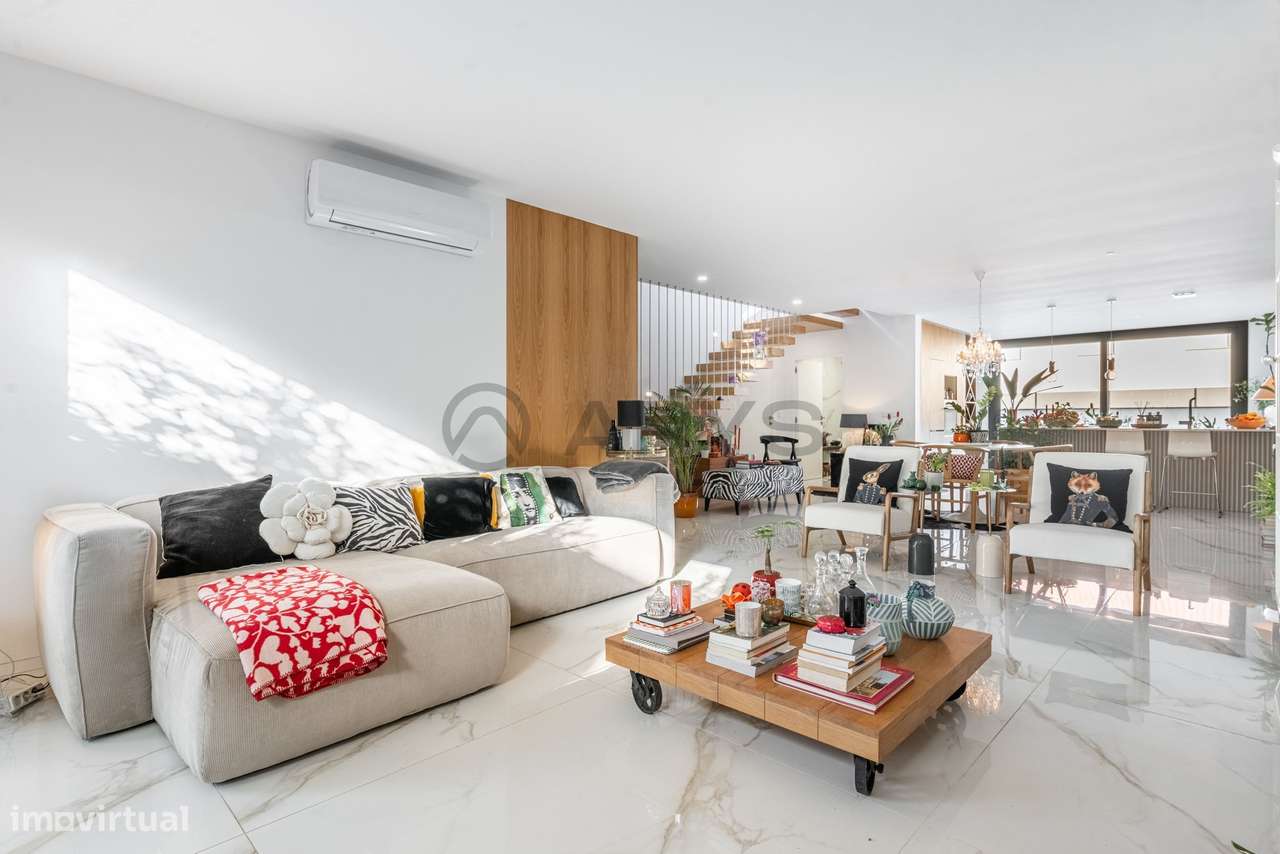 Moradia T3 semi-nova | Condomínio Fechado – Arcozelo, Ponte de Lima - Grande imagem: 5/44