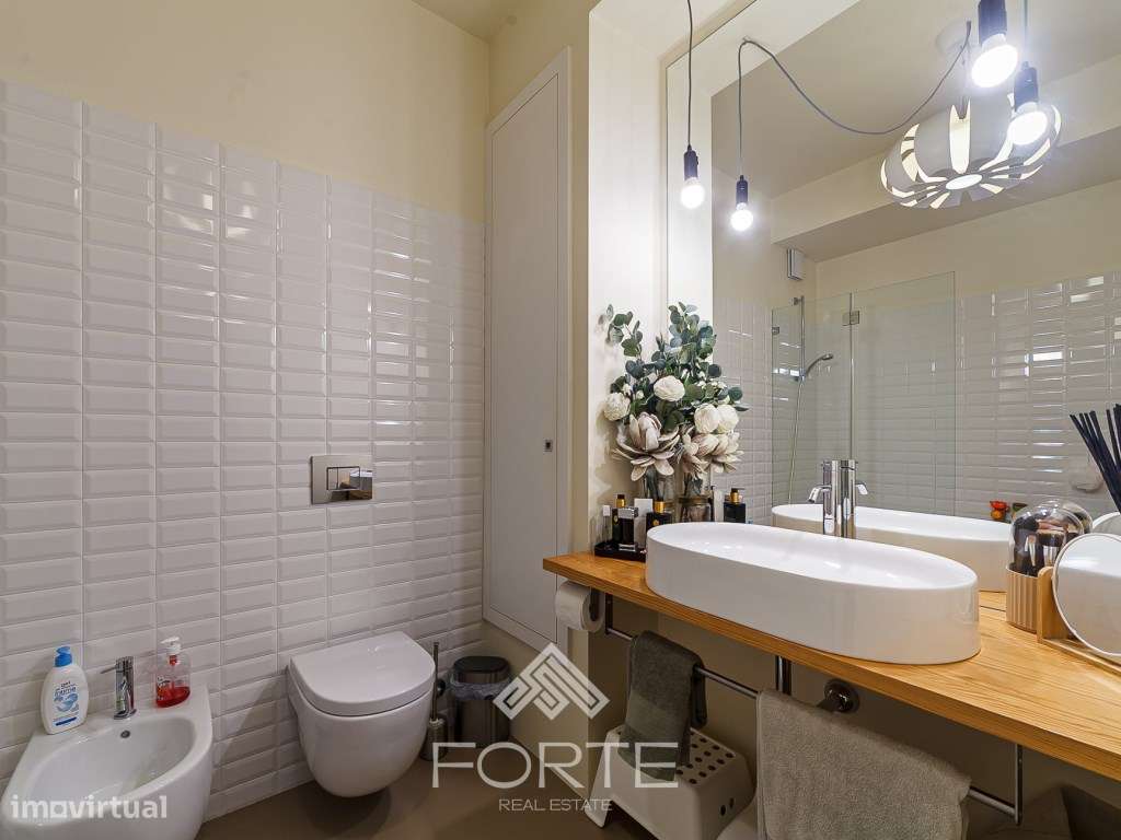 Apartamento T3 Duplex no centro de Espinho-7
