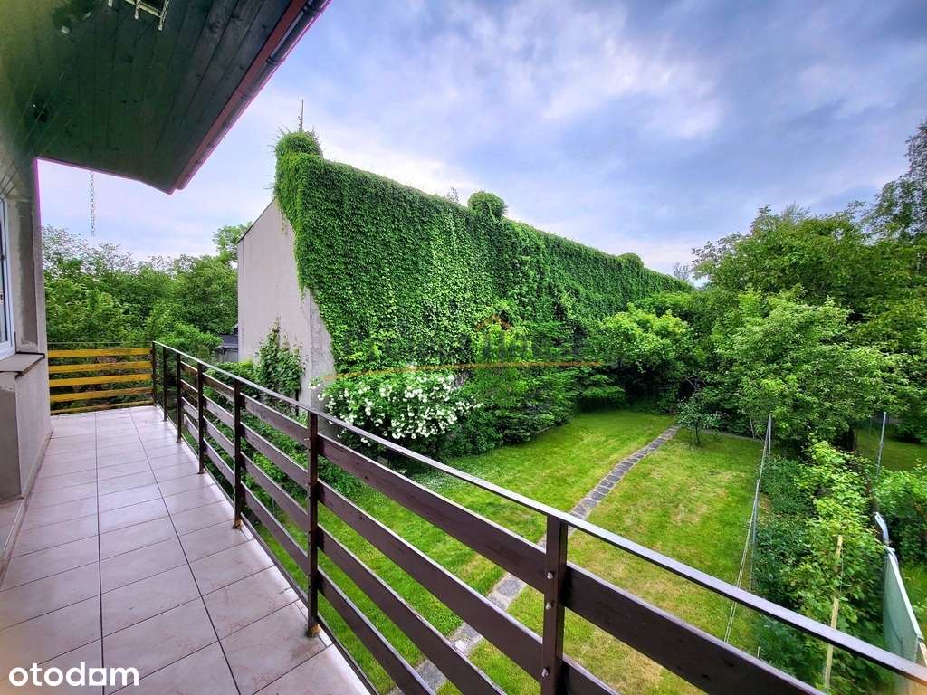 Dom mieszkalny w doskonałej lokalizacji Łódź Górna-18