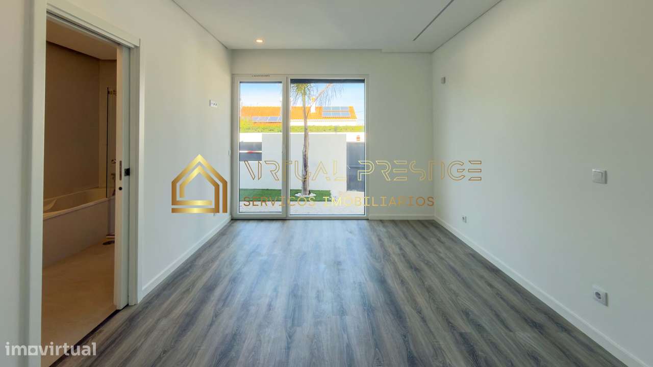 Moradia Térrea T4 Nova com Piscina em S. Simão – Azeitão-20