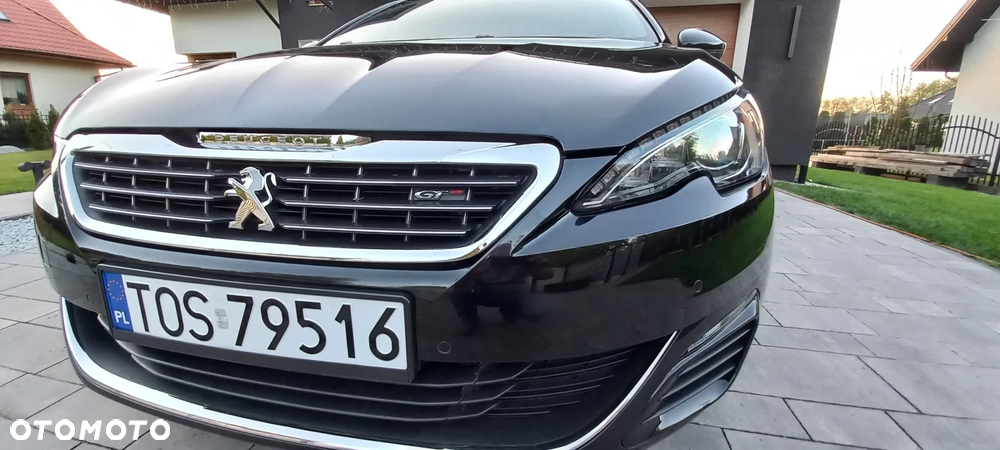 Peugeot 308 1.6 e-THP GT S&S - 9