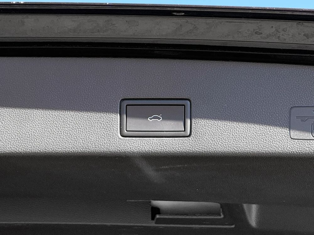 Volkswagen Golf 1.5 Etsi MHEV R Line DSG 150 KM — zdjęcie 5
