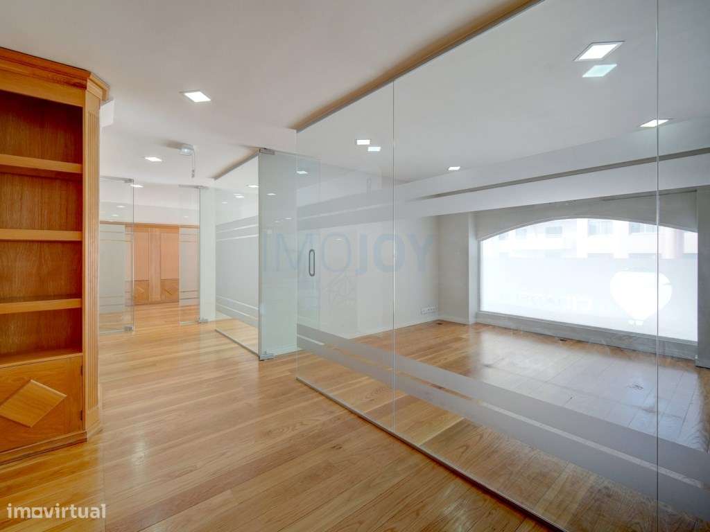 Excelente oportunidade no Edifício dos Navegadores em Cascais - Grande imagem: 5/36