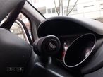 Fiat Grande Punto - 26